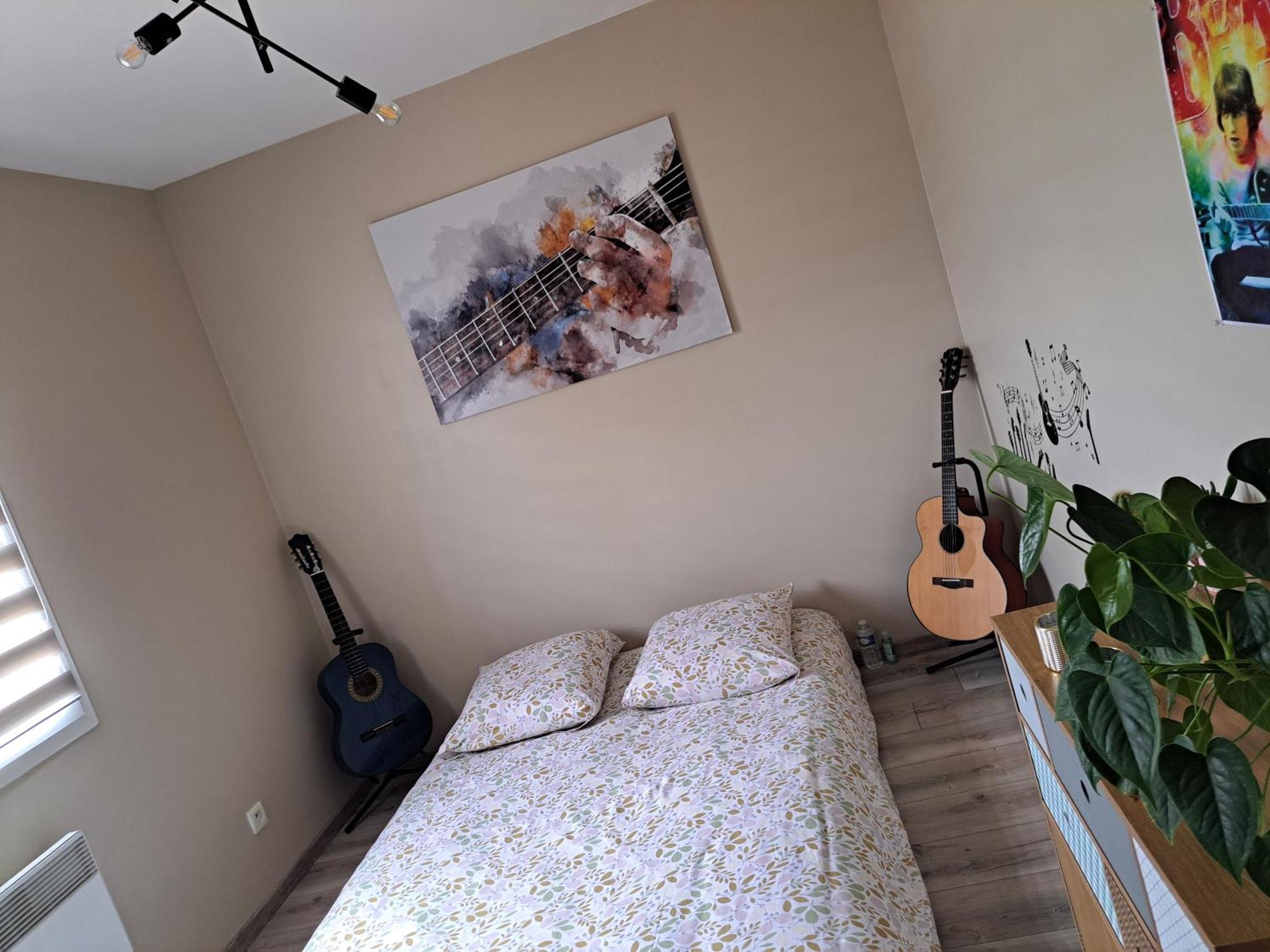 La Tropezienne Castéra-Verduzan Chambre photo